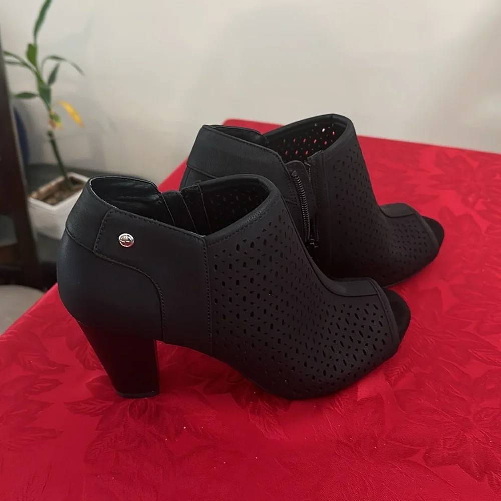 New with tags Giani Bernini Open toe heels - Picture 4 of 4